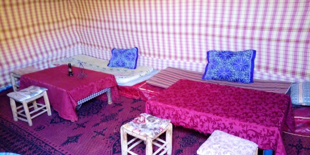 Sahara Camel Tours Camp Hotel Мерцуга Екстериор снимка