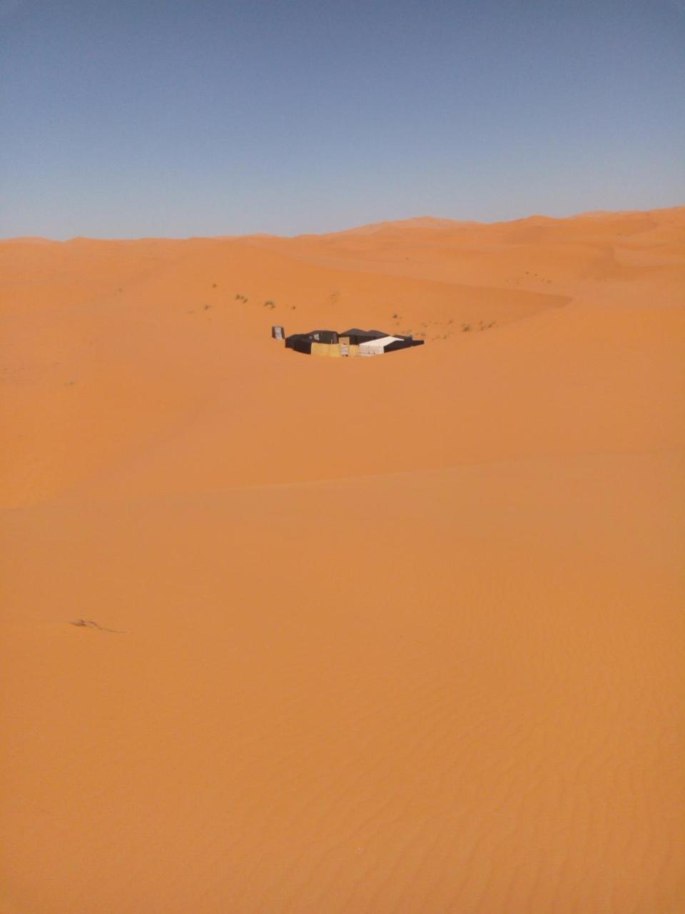 Sahara Camel Tours Camp Hotel Мерцуга Екстериор снимка