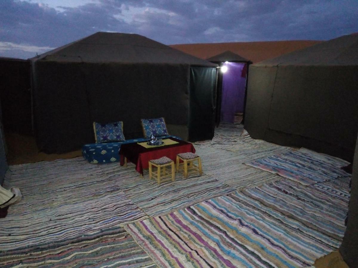Sahara Camel Tours Camp Hotel Мерцуга Екстериор снимка